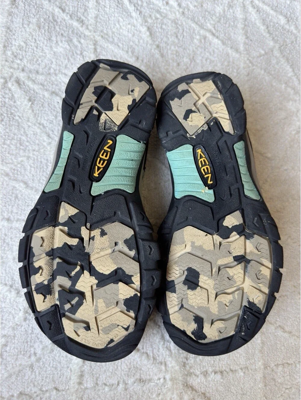 KEEN Newport H2 Women’s 10.5 Brown Waterproof Hiking Water Sandals Closed Toe